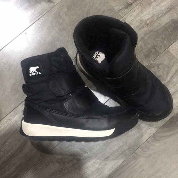 Kids Sorel boots - Picture 3 of 5